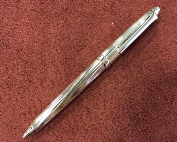 東京下町で製造する高質感な真鍮製筆記具【ペン工房キリタ】のボールペン・KWロジウム