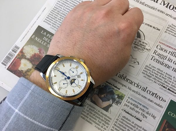 LOBORの腕時計、CELLINI COLLECTION『CELLINI S BAYARD (BLACK)』を腕に装着した画像