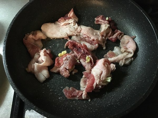 南ぬ豚（もも肉）の生姜焼き